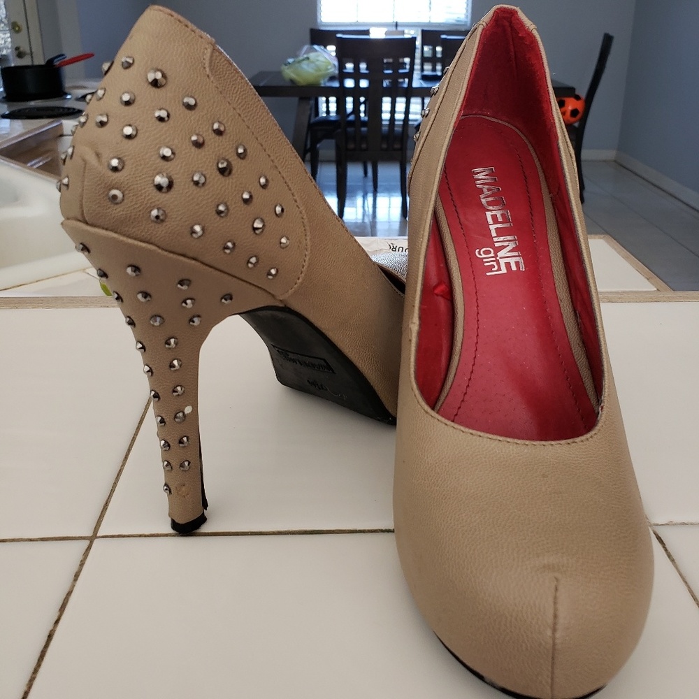 NUDE shoes